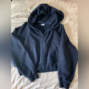 Aritzia TNA Cozy Fleece Boxy Zip-Up Hoodie Size Medium in Midnight Blue